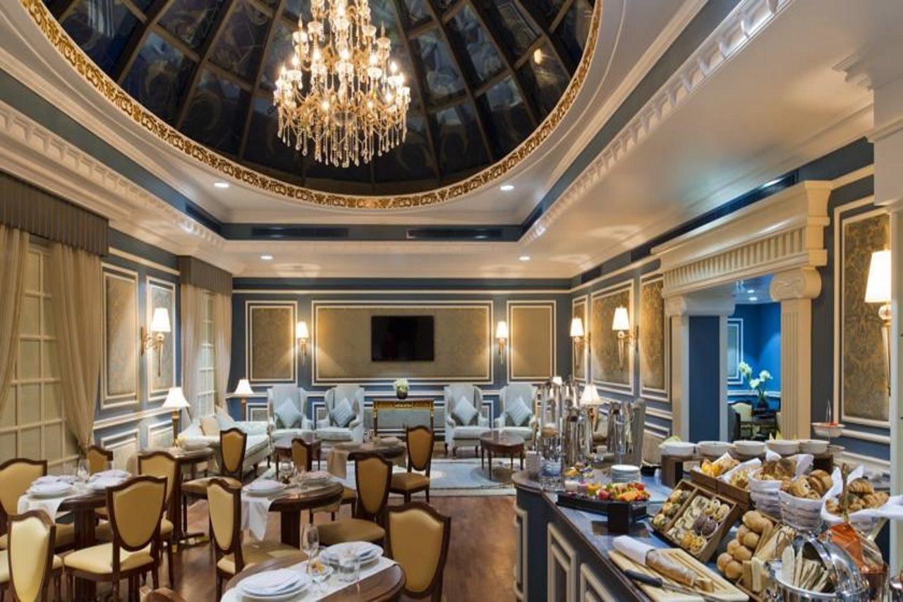 Hotel Warwick
