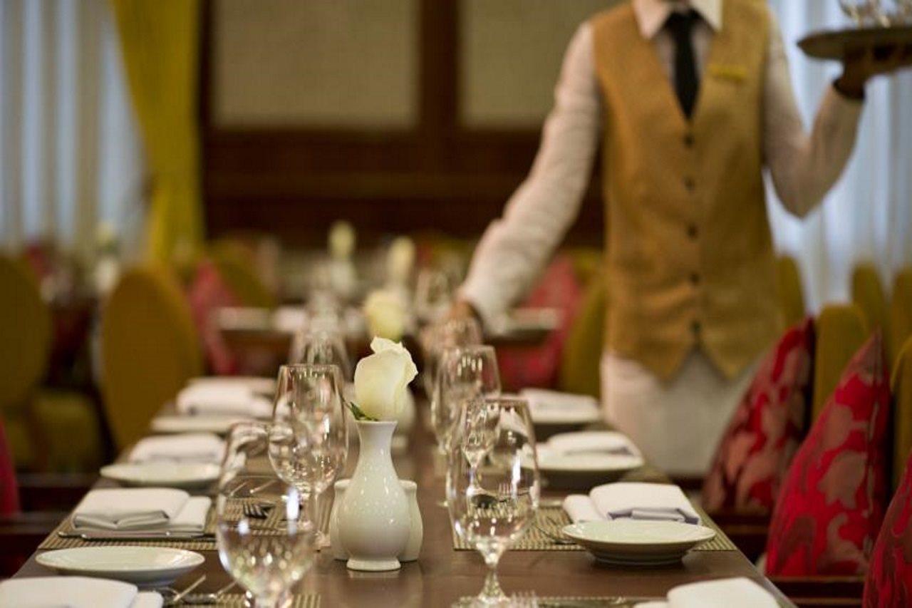 Hotel Warwick 5*