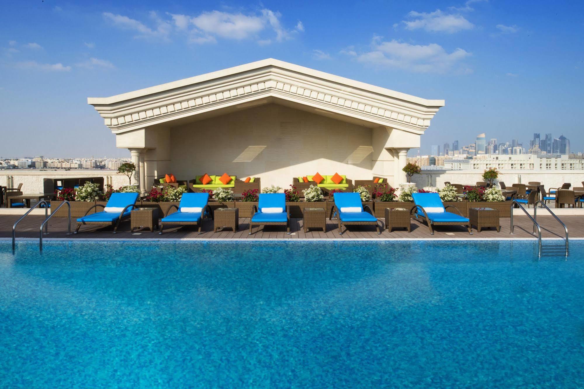 Hotel Warwick 5*
