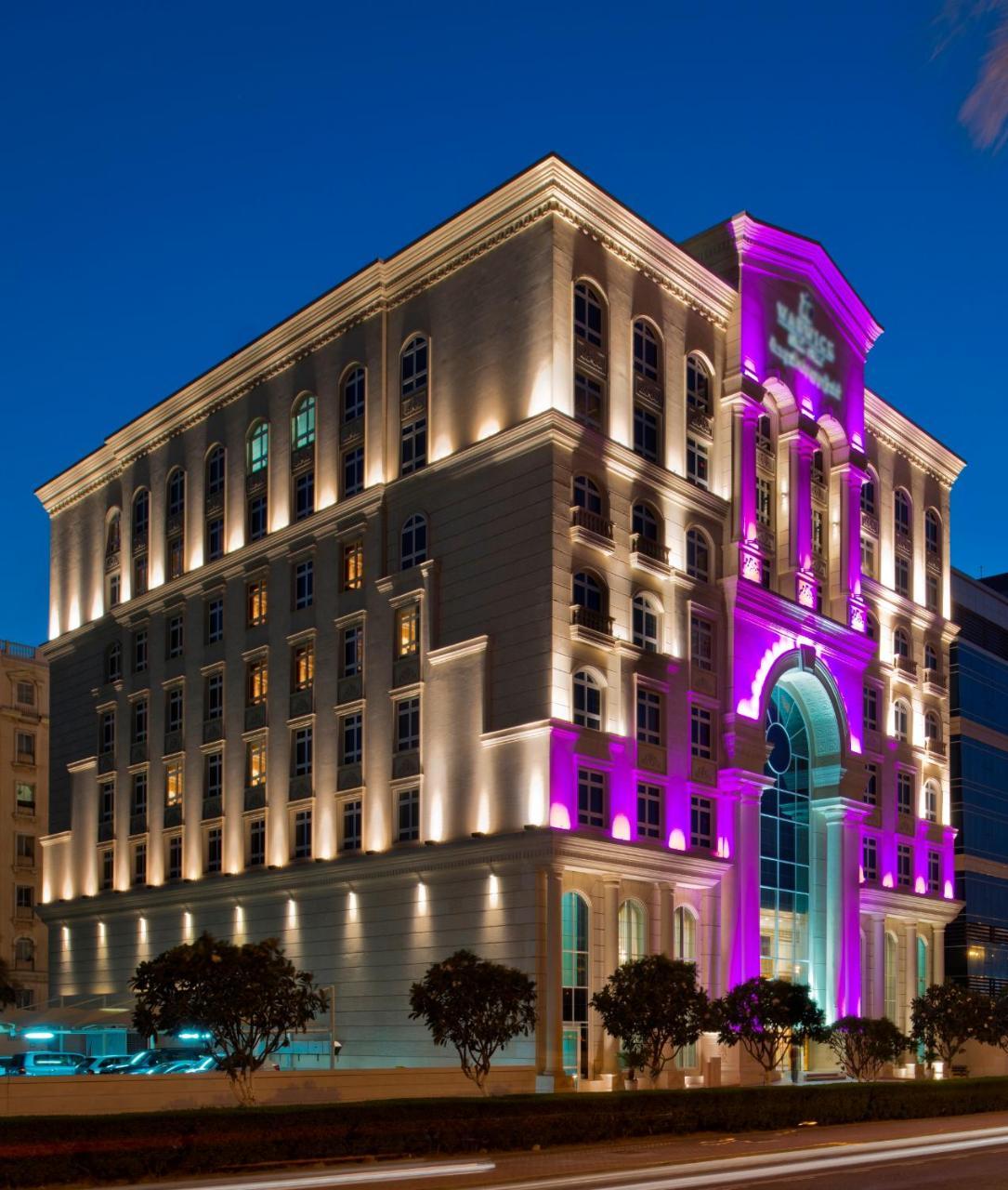 Warwick Hotel 5*